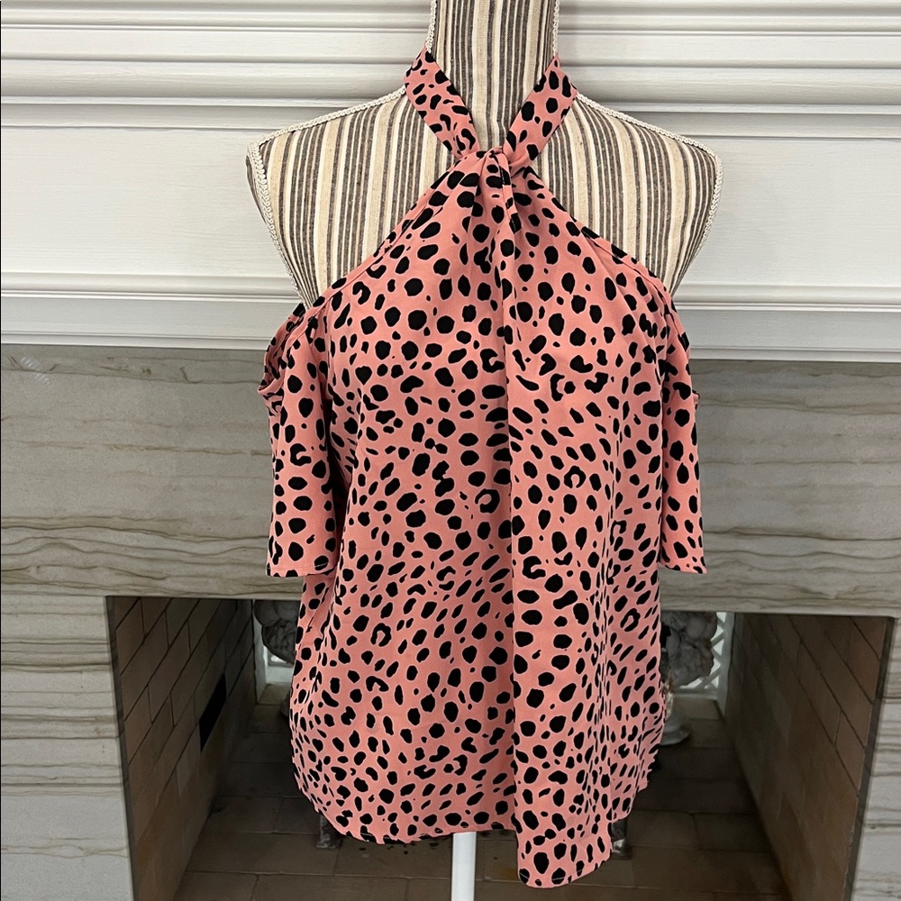 SHEIN Gum color and Black Halter Blouse